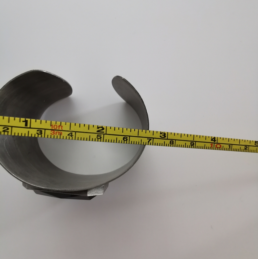 Thick Silver / Gunmetal Cuff / Bangle Bracelet With Black Jewel - Picture 3 of 4